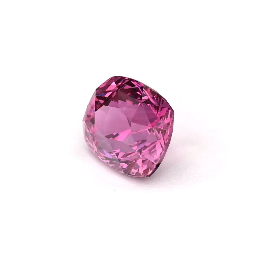 Sri Lankan / Ceylon Pink Sapphire - Un heated - Image 2