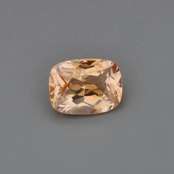 Ceylon Peach Sapphire - 1.36 ct - Heated